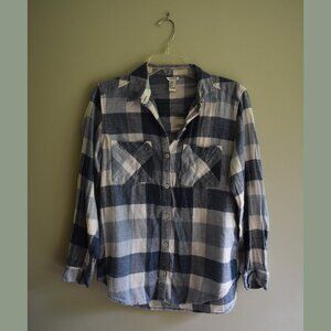 Forever 21 Blue and White Flannel Button Down Shirt